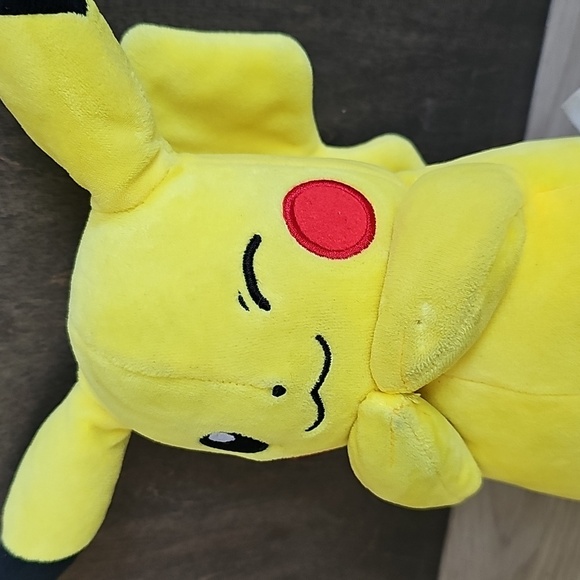 2022 Pokemon 8" Plush - Picture 3 of 9